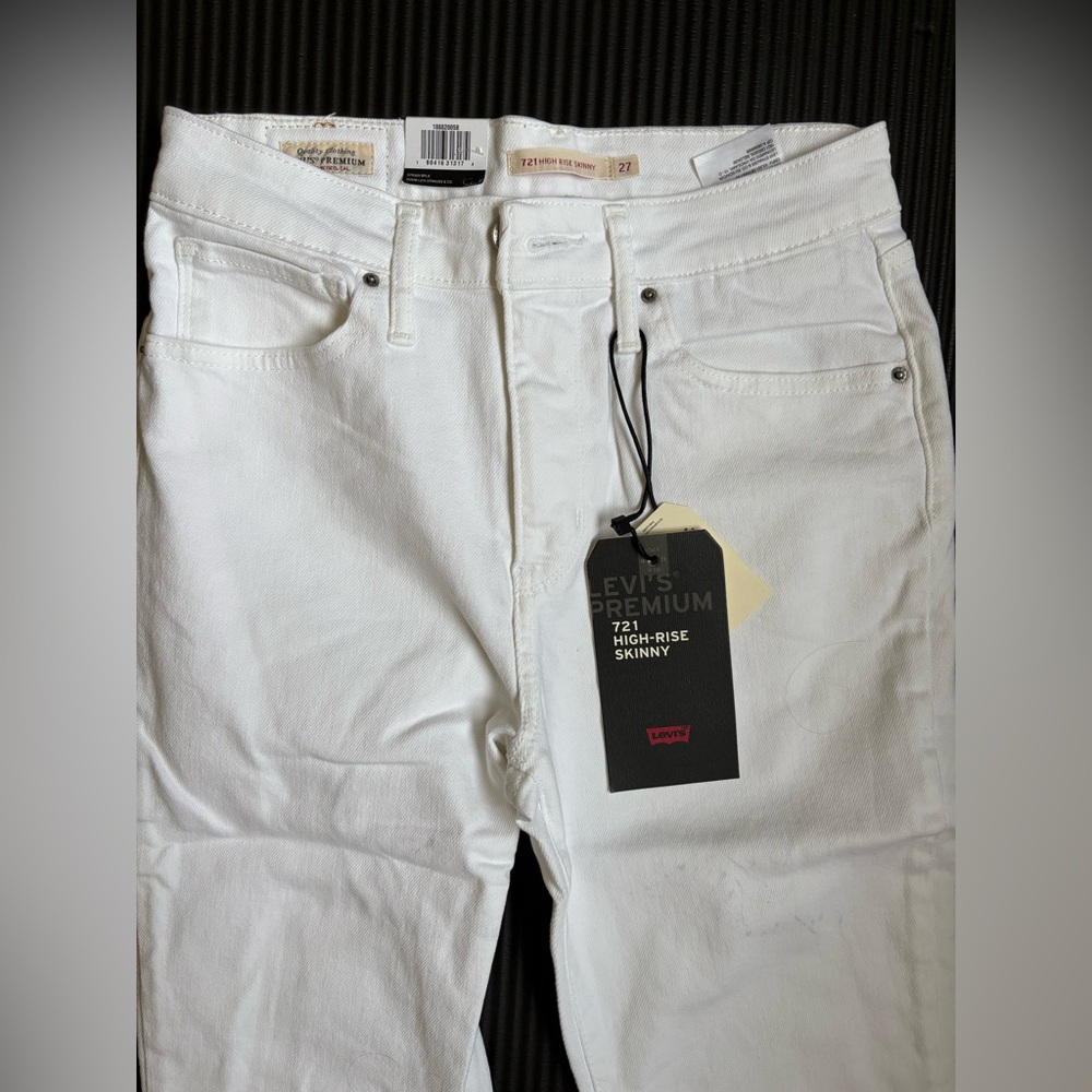 Levi's 721 High Rise Women’s Skinny Jeans - Picture 5 of 7